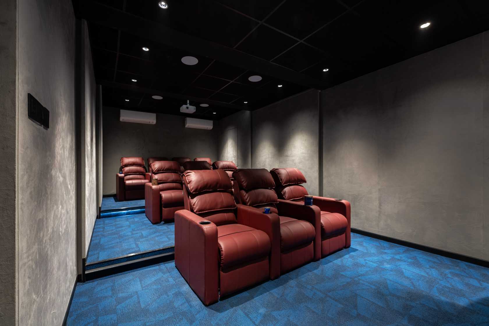 Mini Theatre